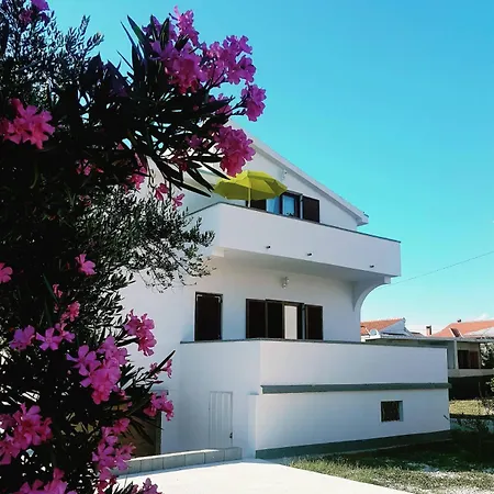Laguna Blue - Terrace 20m2 *